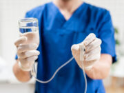 Эффективная капельница при выводе из запоя