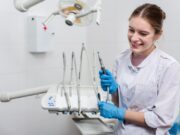 Имплантация зубов: Все, что нужно знать