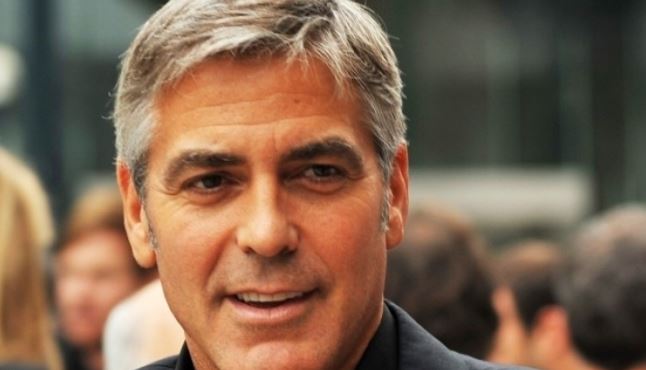 Джордж Клуни рассказал о коварном розыгрыше Брэда Питта